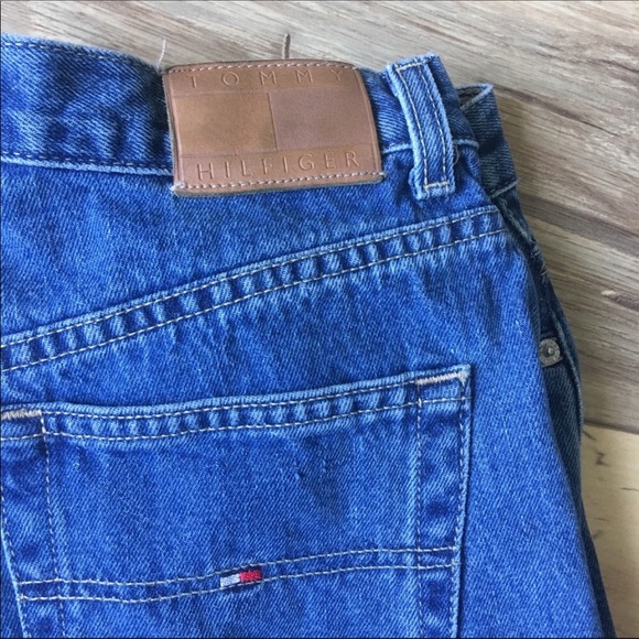 Tommy Hilfiger | Vintage High Waisted Jean P218 - Picture 3 of 9